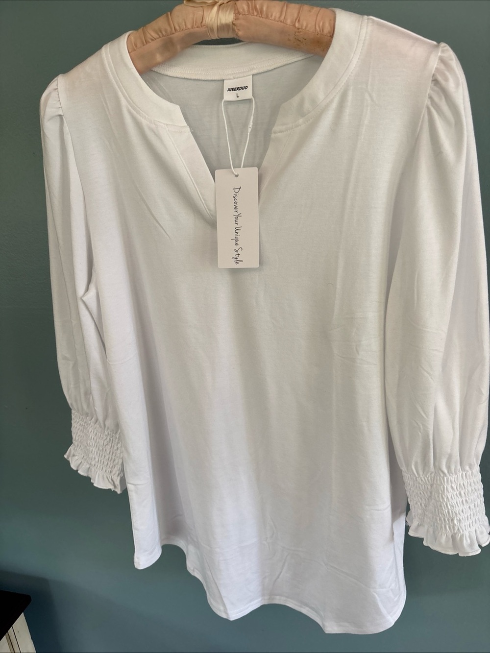 White Smocked Cuff Long-Sleeve V-Notch Top